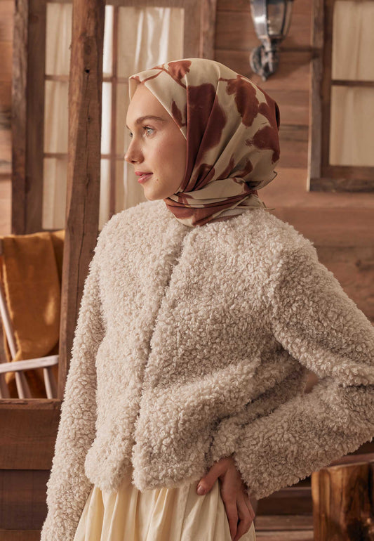 Tarçın Dark Flower Desen Pamuk İpek Eşarp