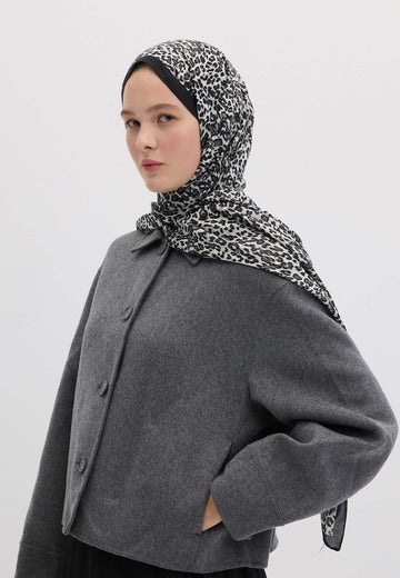 Siyah Tıny Leopar Desen Şal