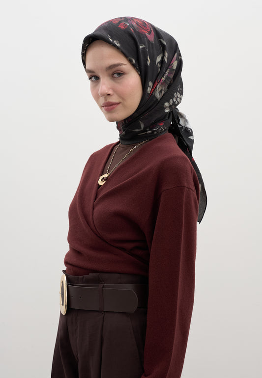 Siyah Mıdnıght Rose Desen Pamuklu Viskon Eşarp
