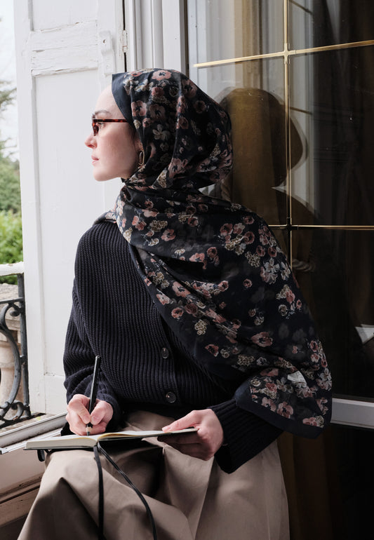 Secret Pearl Desenli Pamuk Viskon Şal Lacivert