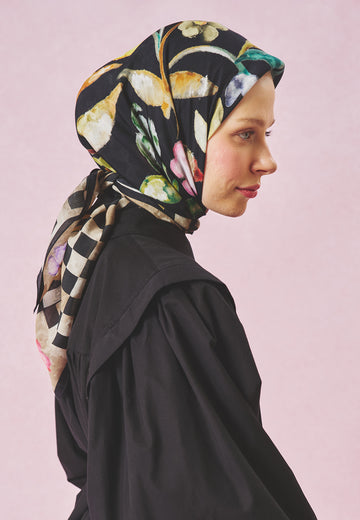Love In Bloom Desen Floş Viskon Eşarp Deep Black