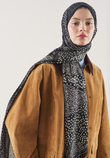 Siyah Dot Elegance Desen Rami Şal