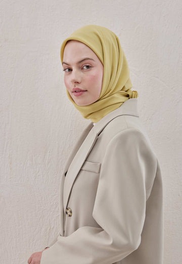 Tatlı Sarı Pamuk İpek Eşarp