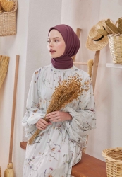 MEDİNE İPEĞİ EŞARP MÜRDÜM MEDİNE İPEĞİ EŞARP MÜRDÜM