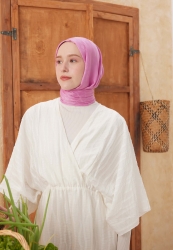 DIAMOND JAKARLI ŞAL PEMBE DIAMOND JAKARLI ŞAL PEMBE