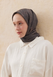 ASTER DESEN PAMUK İPEK EŞARP KOYU KAHVE ASTER DESEN PAMUK İPEK EŞARP KOYU KAHVE