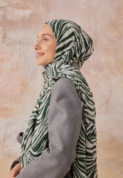 ZEBRA PATTERN CRINKLE COTTON HIJAB EMERALD