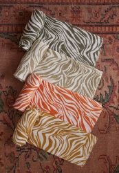 ZEBRA PATTERN CRINKLE COTTON HIJAB ORANGE