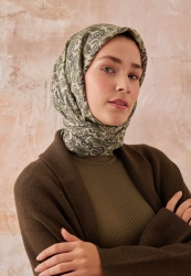PAISLEY DESEN PAMUK İPEK EŞARP HAKİ PAISLEY DESEN PAMUK İPEK EŞARP HAKİ