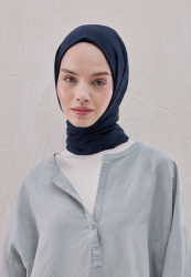 BAMBOO HIJAB NAVY BLUE