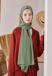 MEDINA SILK HIJAB LIGHT ALMOND