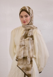 SOFT DAISY PATTERN RAMI HIJAB MINK SOFT DAISY PATTERN RAMI HIJAB MINK