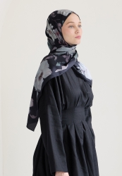 SOFT GARDEN PATTERNED HIJAB BLACK