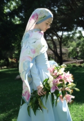 SOFT FLORA FLOSH VISCOSE HIJAB BLUE