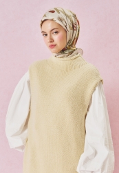 FAIRYTALE CASTLE DESEN FLOŞ VİSKON EŞARP CREAM