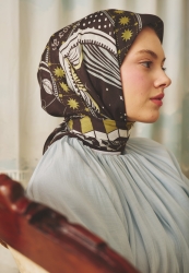 LITTLE LOVE DREAM PATTERNED FLOSS VISCOSE SCARF BROWN