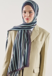 BLOCK STRIPE PATTERN RAMI HIJAB BURGUNDY