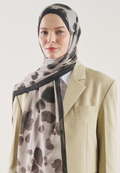 COW PATTERN RAMI HIJAB STONE
