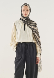 FLORAL LİNES DESEN SOFT VİSKON ŞAL SİYAH