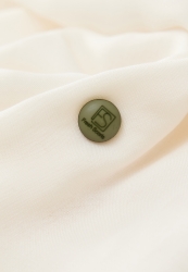 LOGO MAGNETIC NEEDLE KHAKI