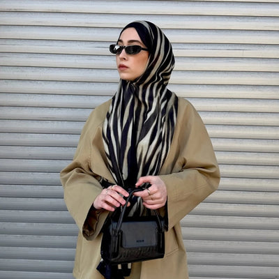 Wıld Zebra Desen Rami Şal Siyah