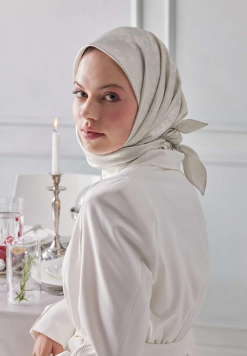 Beyaz Luxury Shıne Eşarp