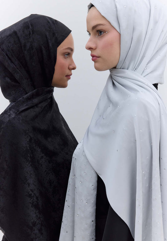 Gümüş Strass Taşlı İpeksi Şal