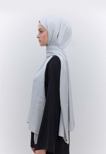 Gümüş Strass Taşlı İpeksi Şal