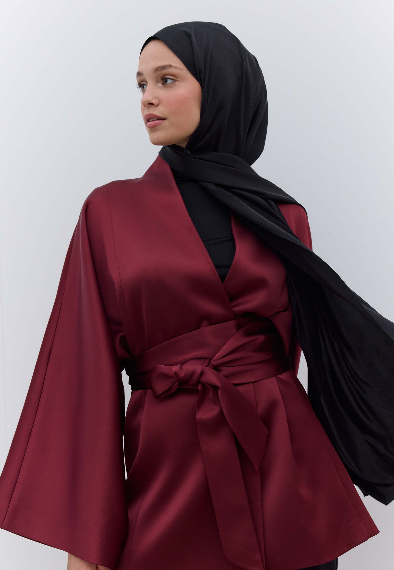 Siyah İpeksi Elegance Şal