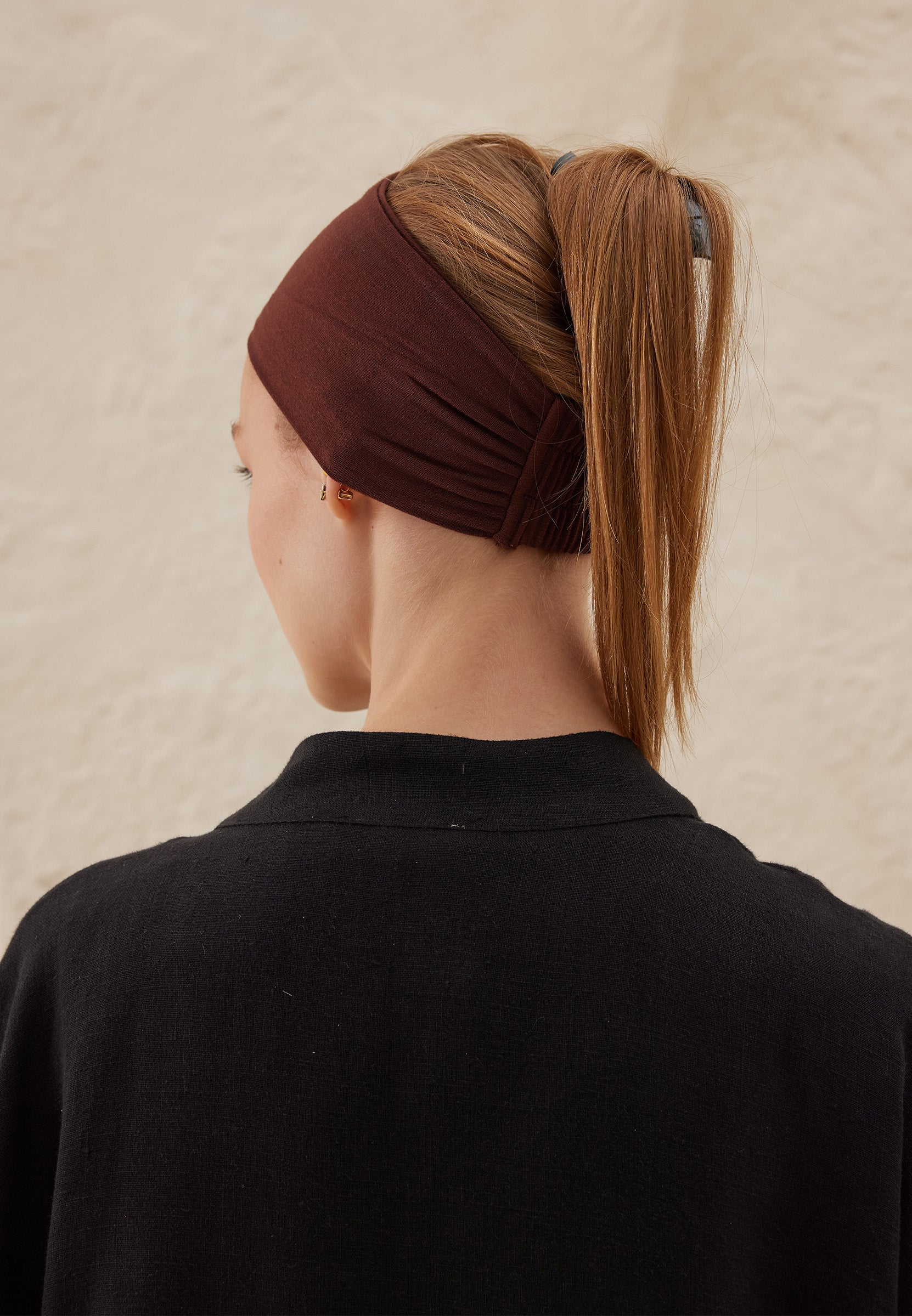Kahverengi Silikonlu Kaydırmaz Bandana
