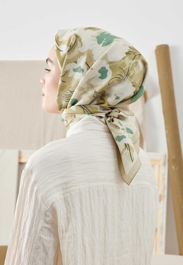 Adaçayı Multı Flower Desen Pamuk İpek Eşarp