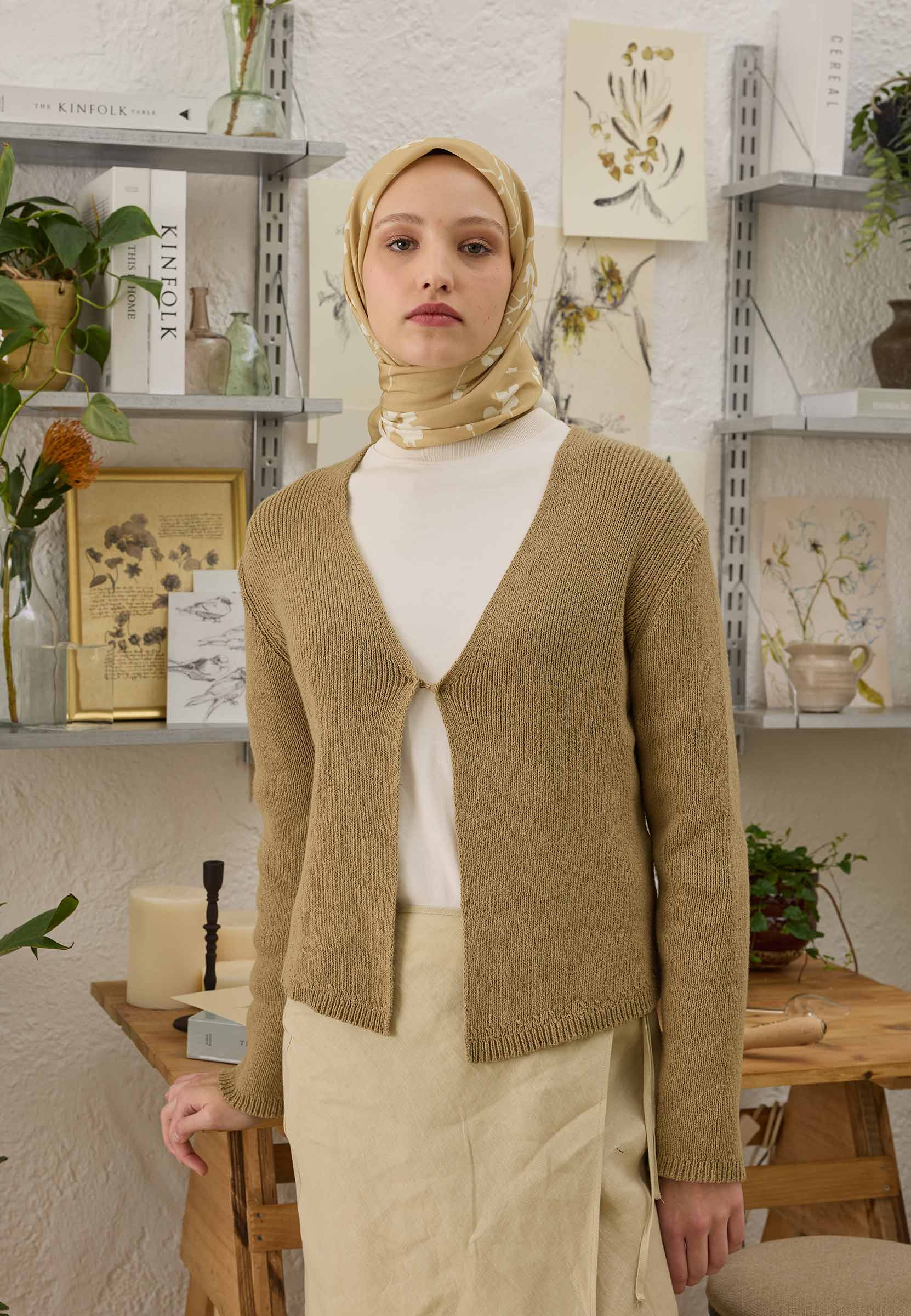 Gold Perla Desen Pamuk İpek Eşarp
