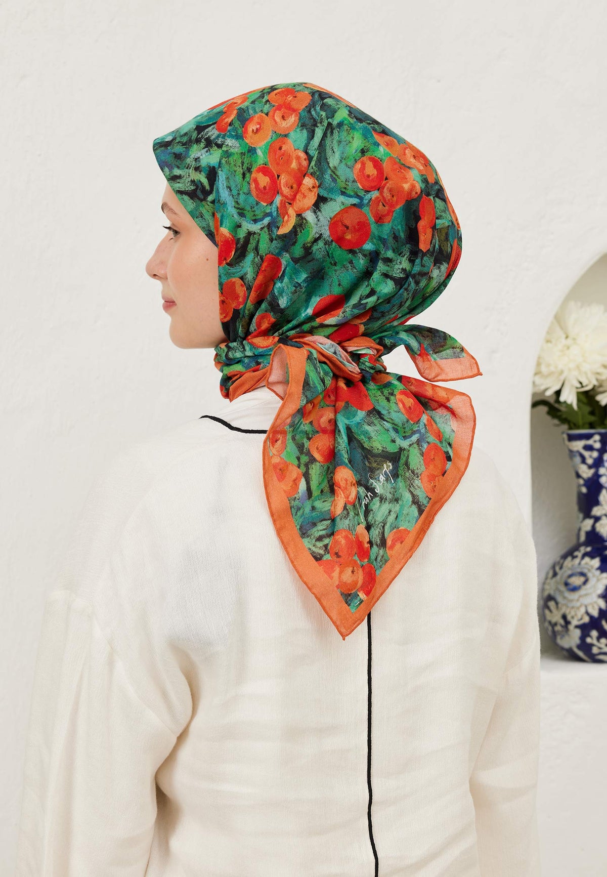 Siyah Peach Garden Desen Pamuk Vual Eşarp