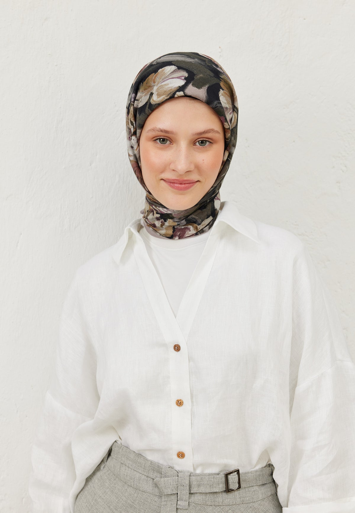 Gülkurusu Lavinia Desen Pamuk Vual Eşarp