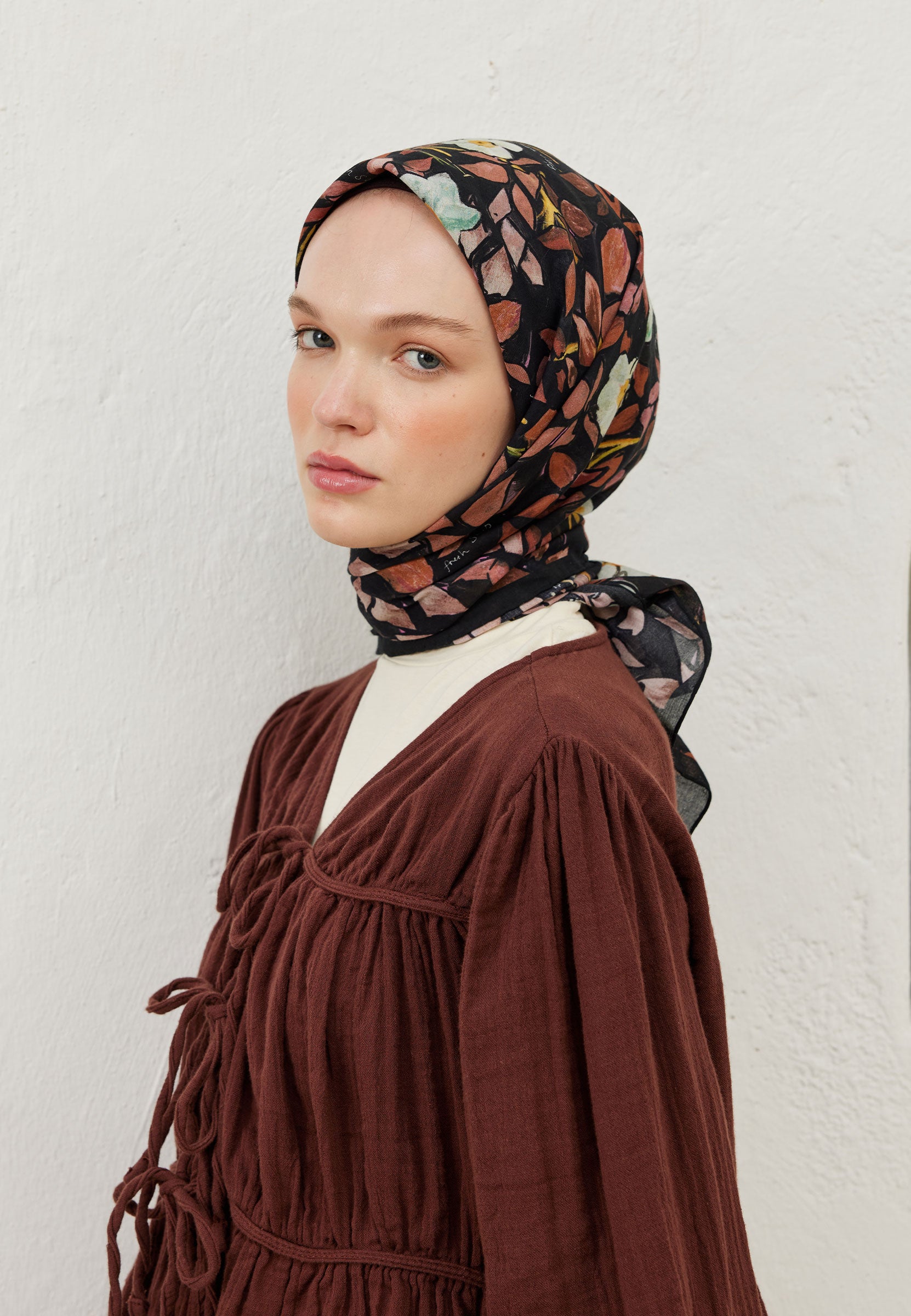 Gülkurusu Emma Desen Pamuk Vual Eşarp