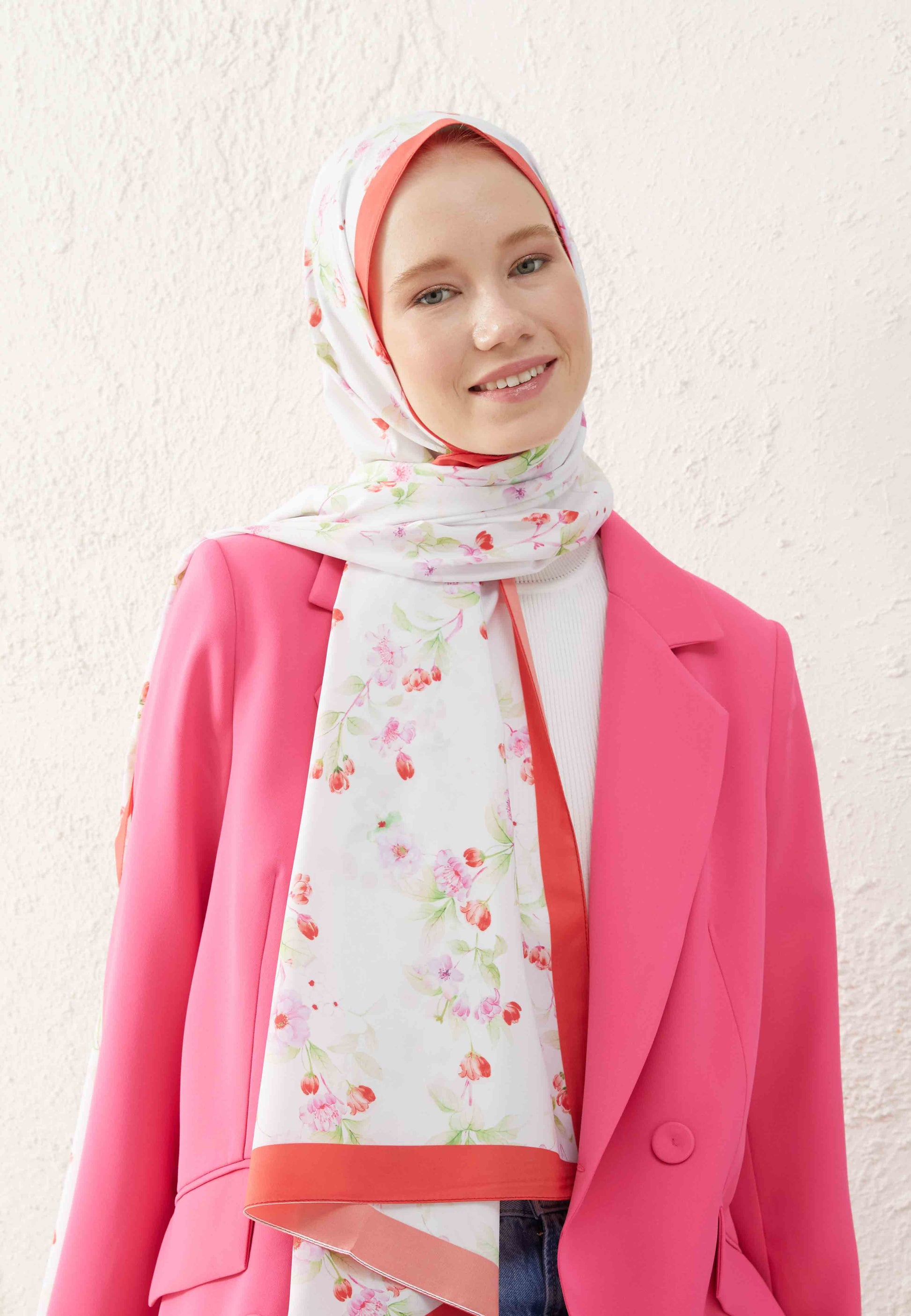 Kırmızı Prımrose Desen Şal