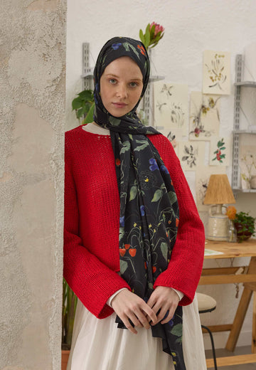 Siyah Strawberry Desen Şal