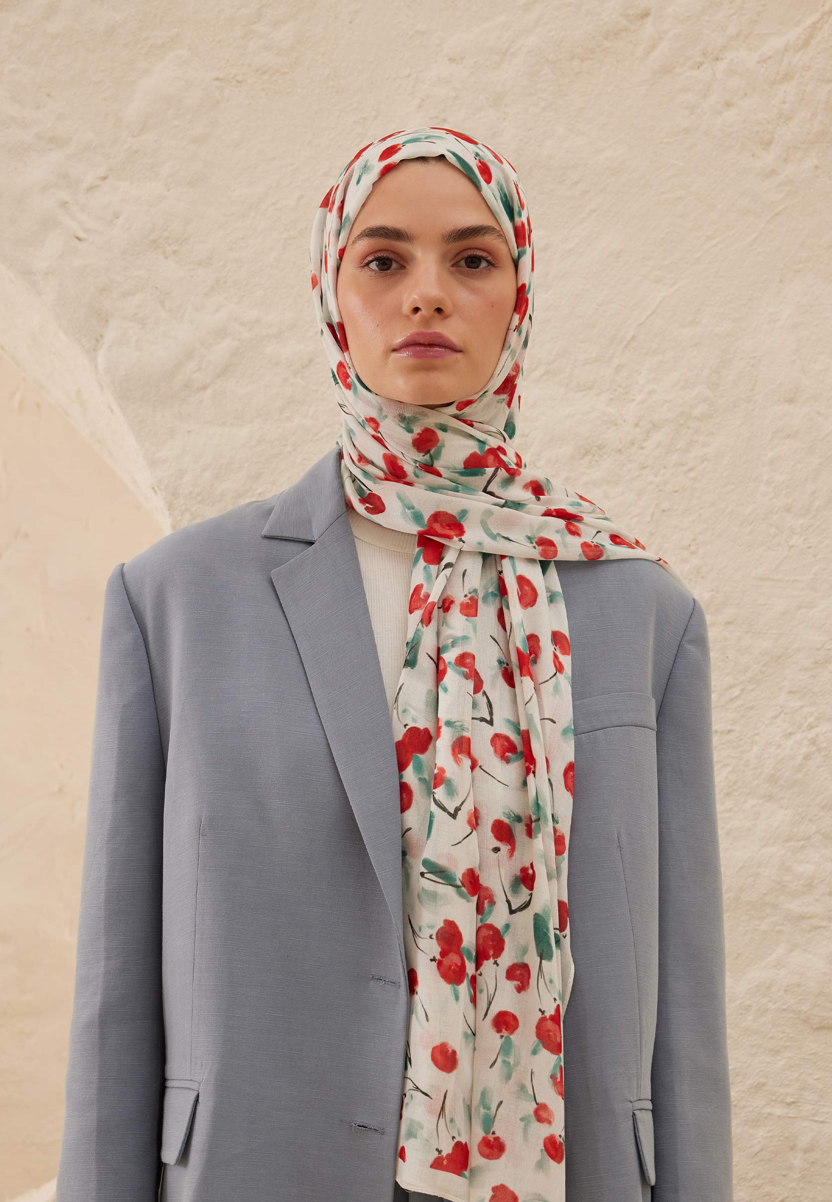 Ekru Cherry Desen Rami Şal