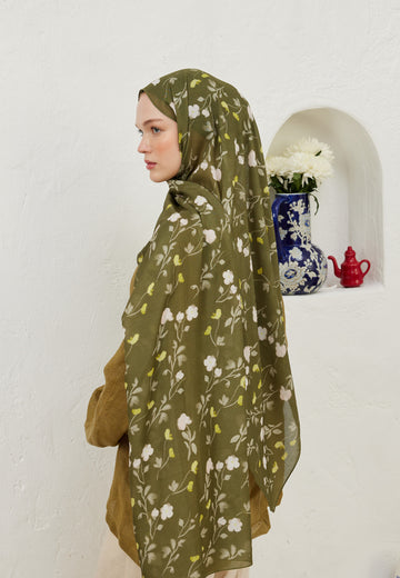Haki Soft Flowers  Desen Rami Şal