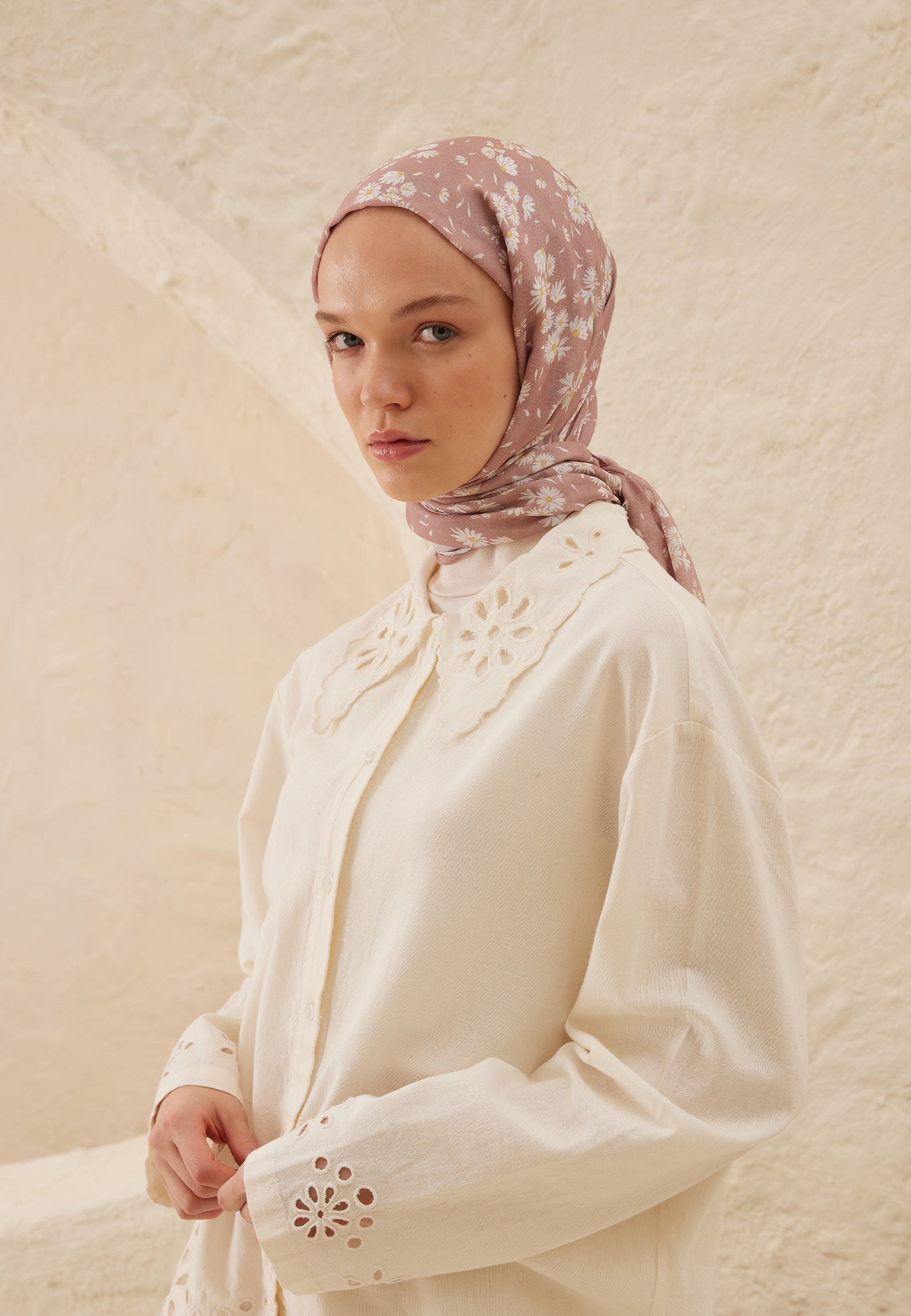 Gülkurusu Papatya Desen Rami Şal
