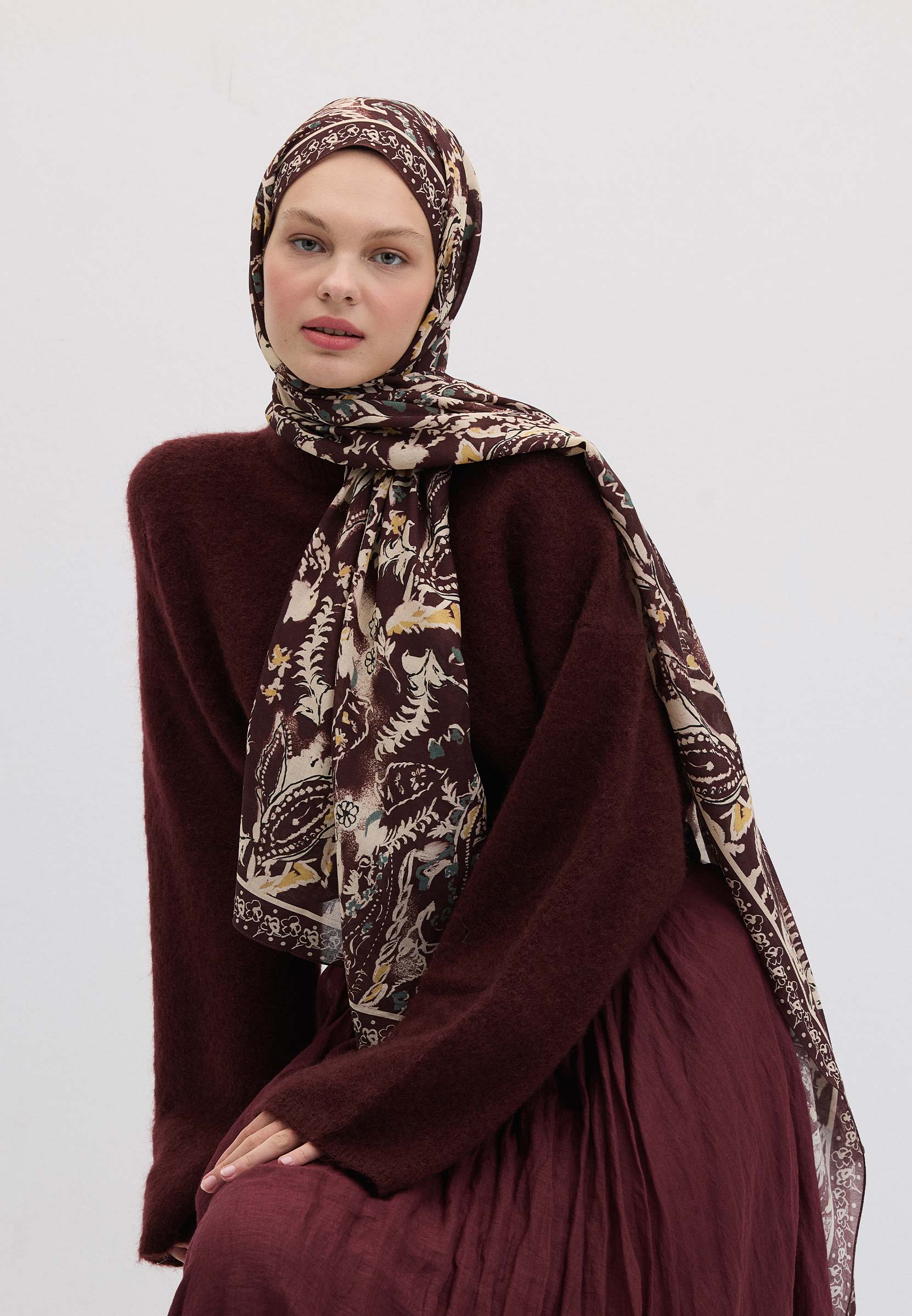 Koyu Mürdüm Floral Paısley Desen Şal