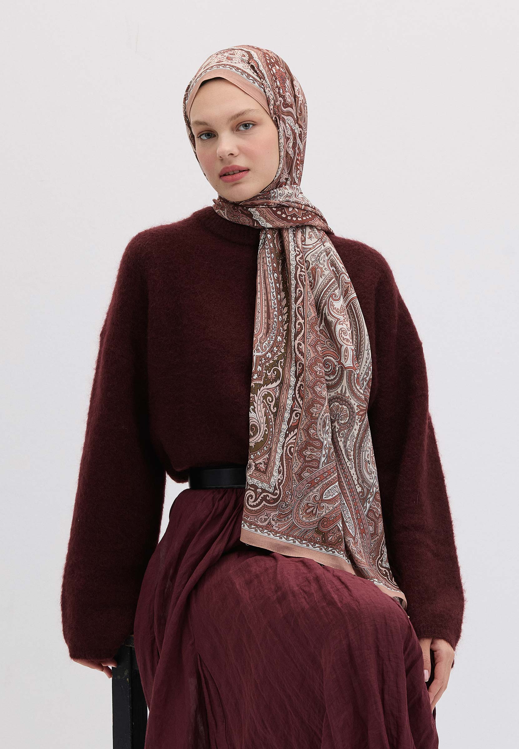Kil Etnıc Floral Desen Şal