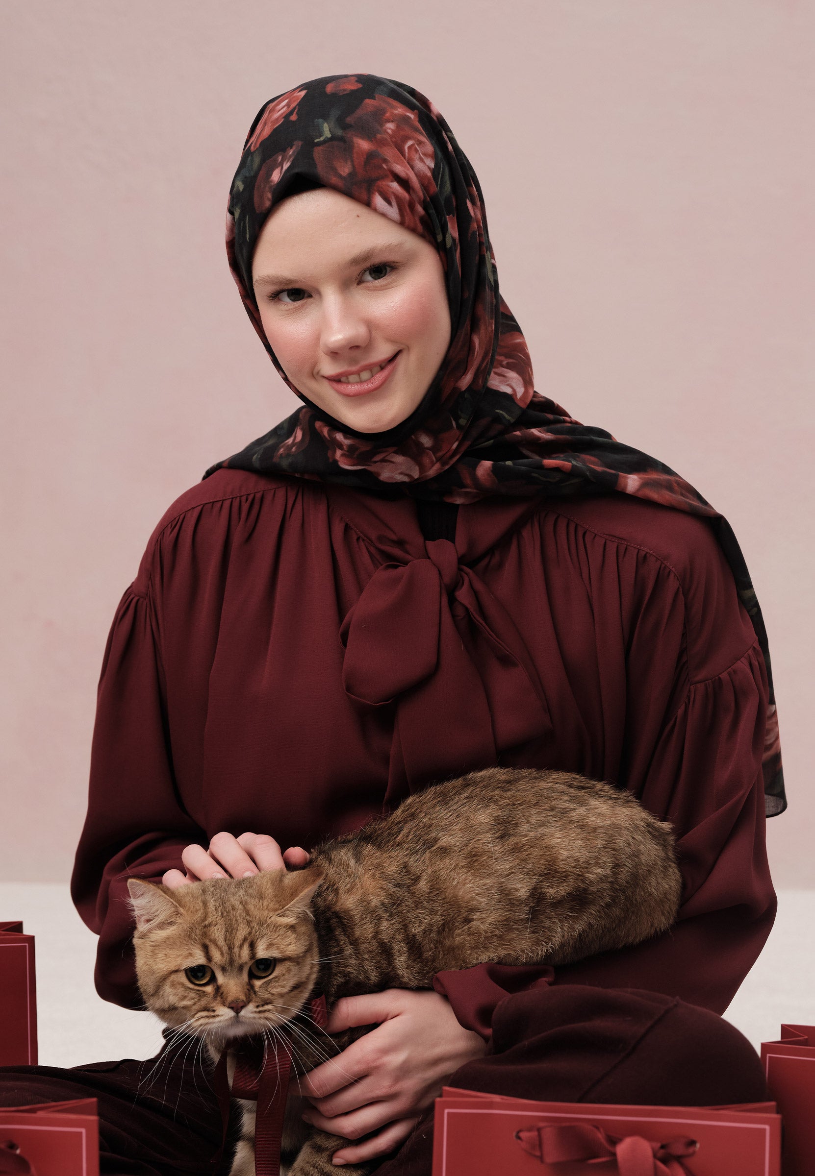 Kırmızı Wıld Rose Desen Vual Şal