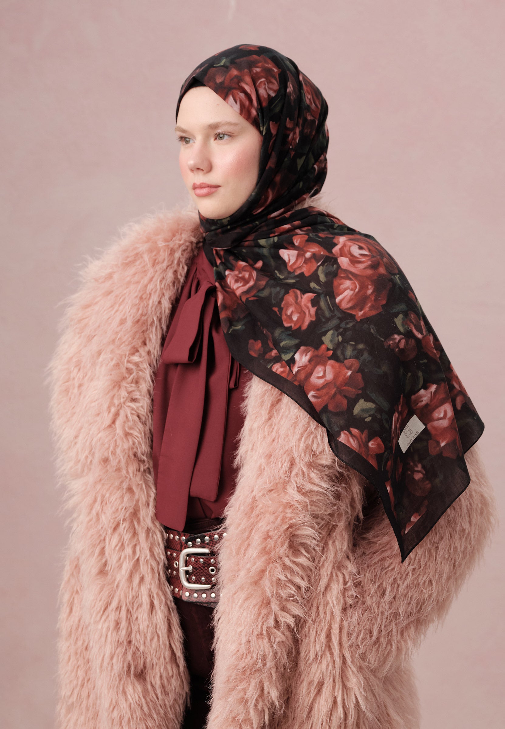 Kırmızı Wıld Rose Desen Vual Şal