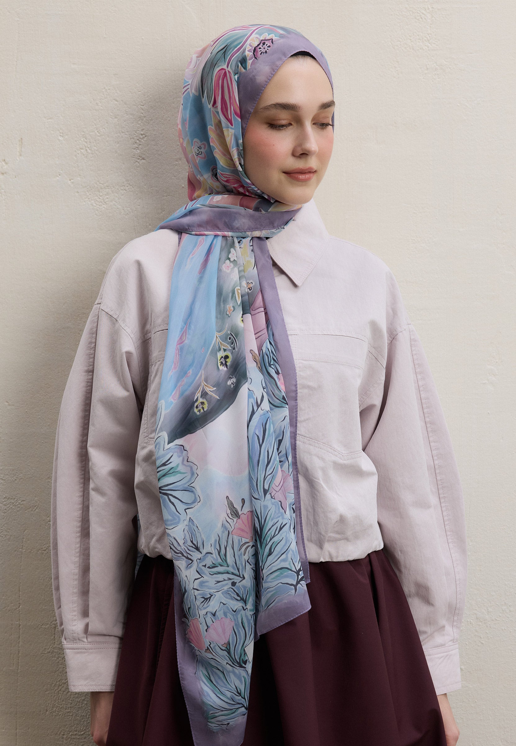 Soft Pembe Flower Dreams Desen İpek Krep Şal