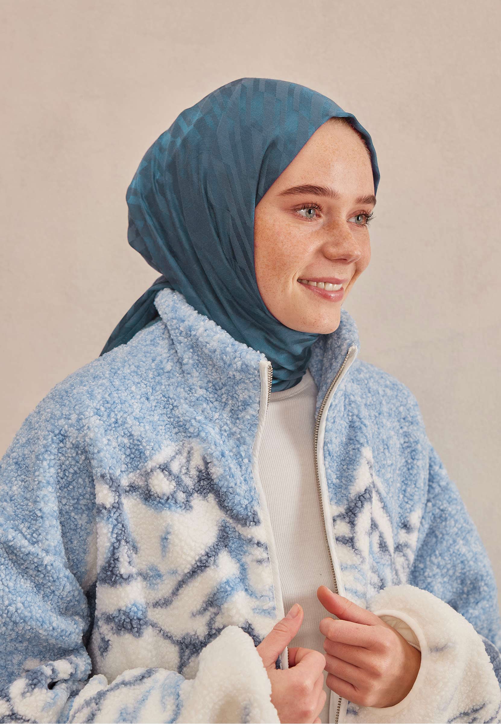 Koyu Mavi Dublın Jakarlı Şal