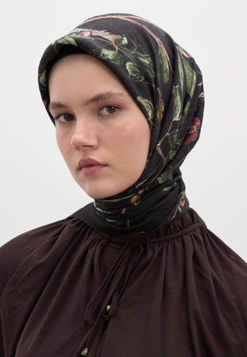 Siyah Flower Rain Desen Pamuklu Viskon Eşarp