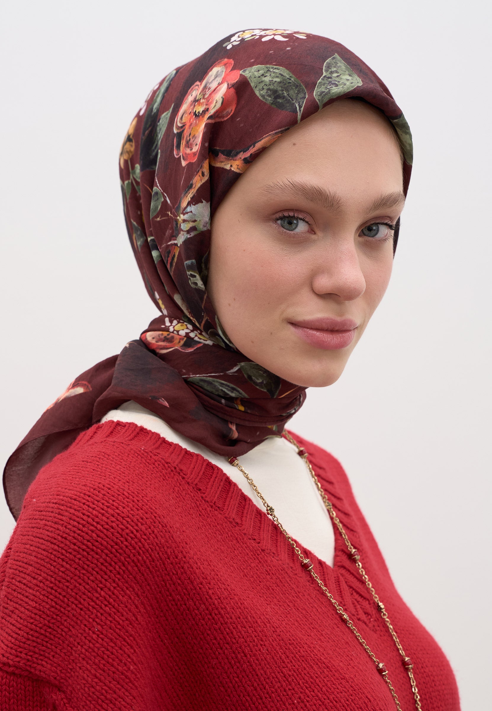 Bordo Flower Rain Desen Pamuklu Viskon Eşarp