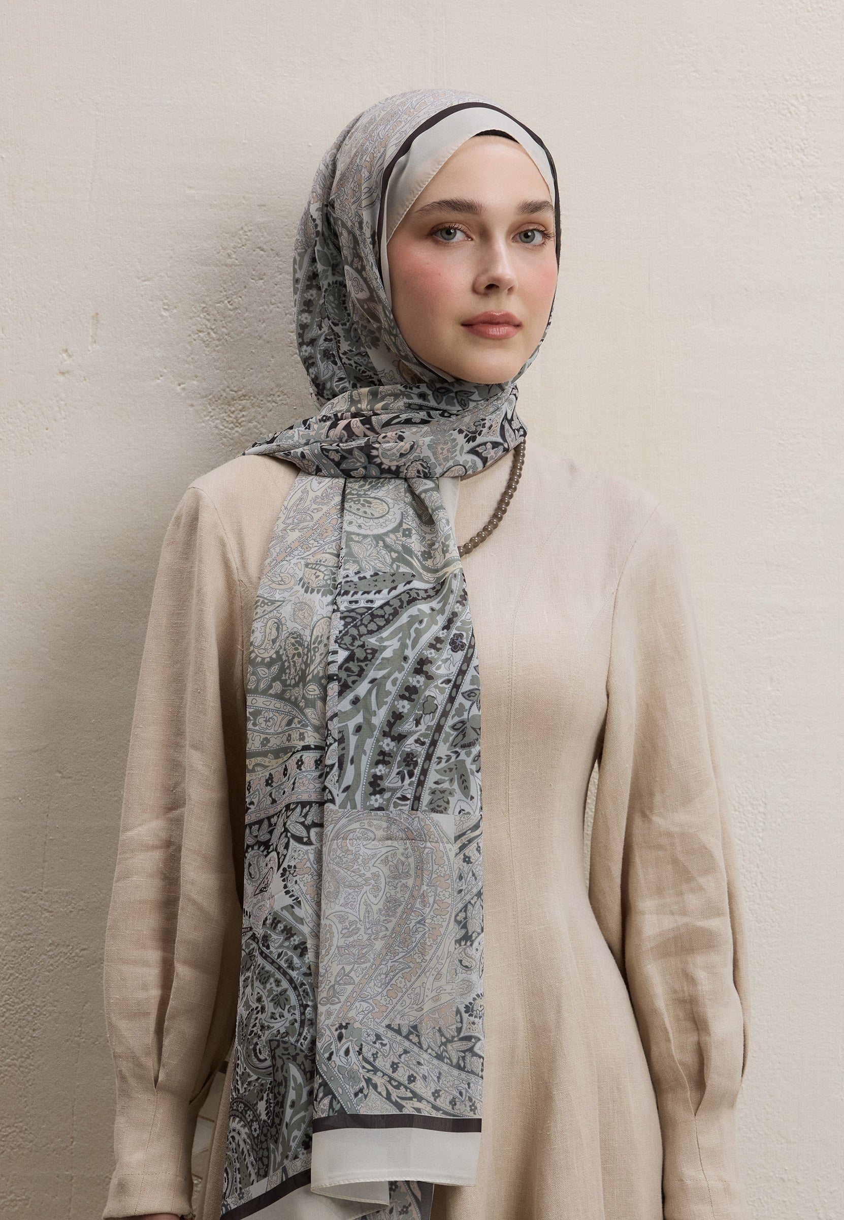 Vizon Paısley Patch Desen İpek Krep Şal