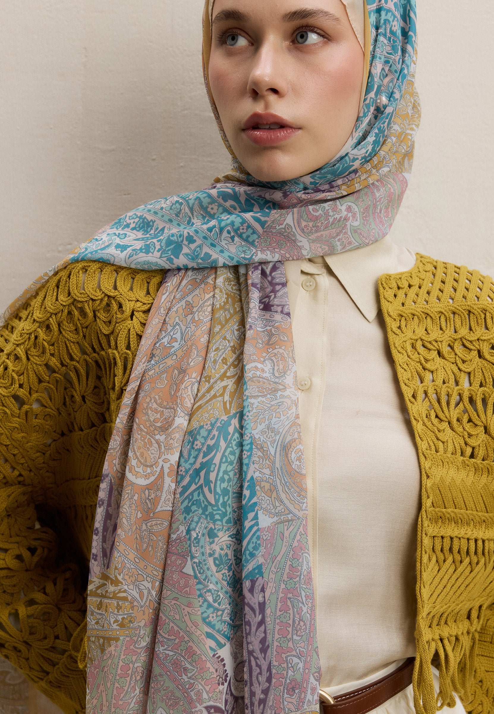 Soft Sarı Paısley Patch Desen İpek Krep Şal